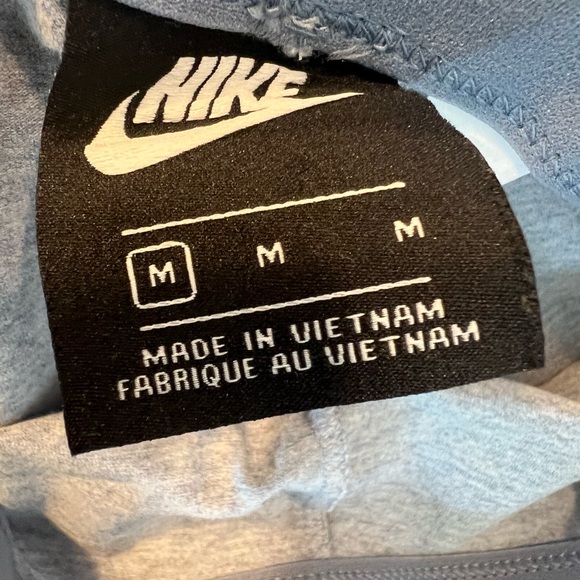 Nike Cropped Leggings - Picture 2 of 6